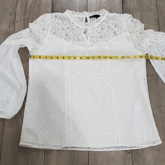 White House Black Market White Lace Blouse - Picture 5 of 13